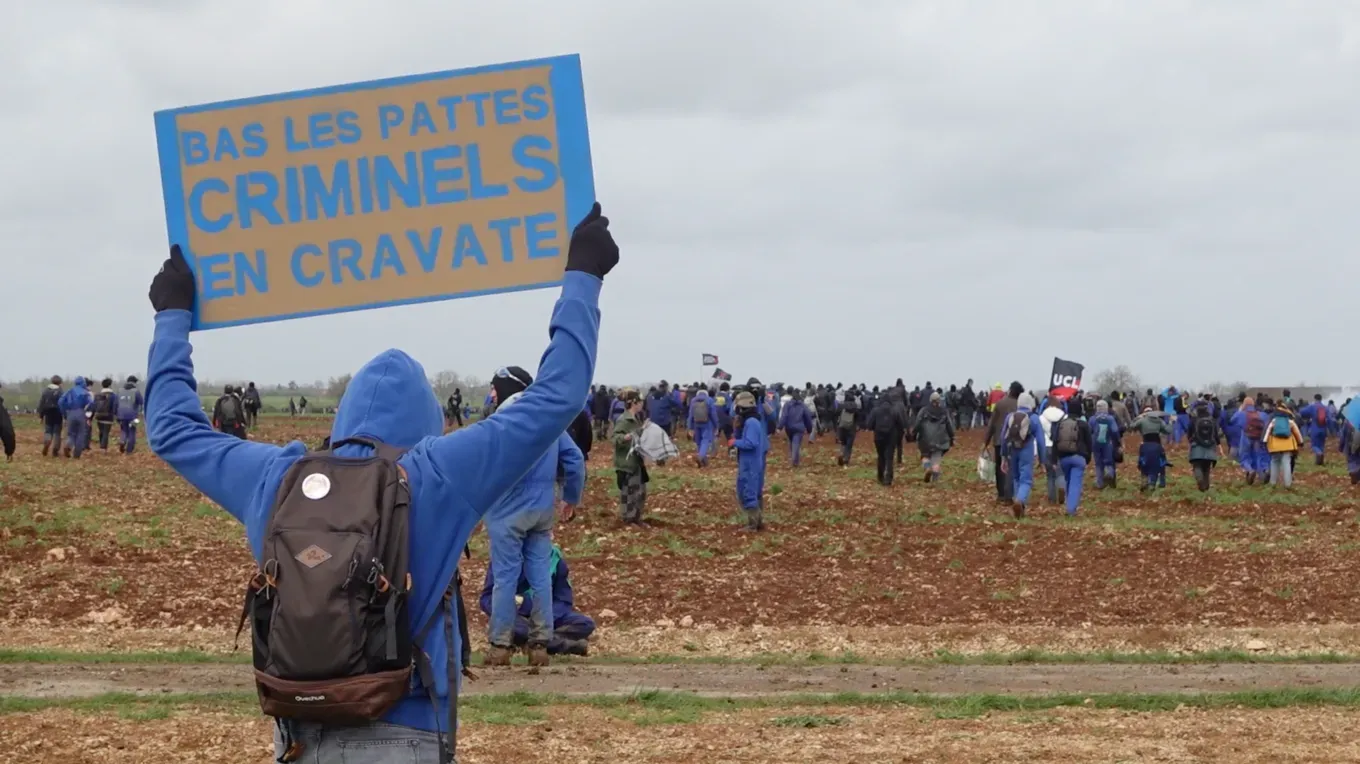 À Sainte-Soline, l'Etat déclare la guerre aux écolos