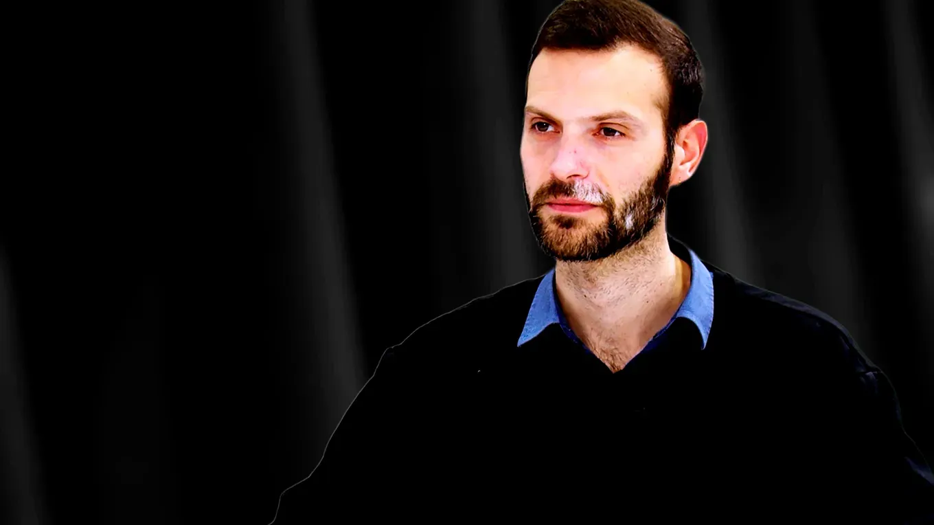 "De gré et de force, comment l'État expulse les pauvres"